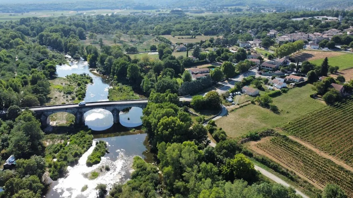 Apartment Riverside Serenity Chandolas France